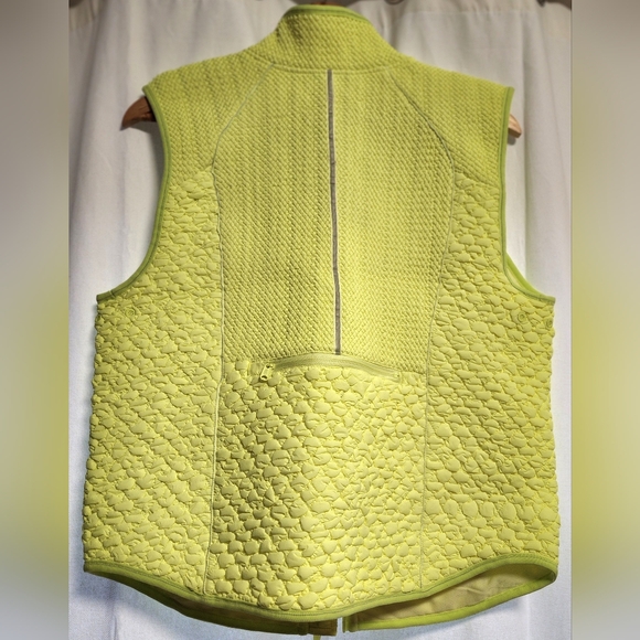 FP Smock Show Packable Run Vest NWT - Picture 4 of 7